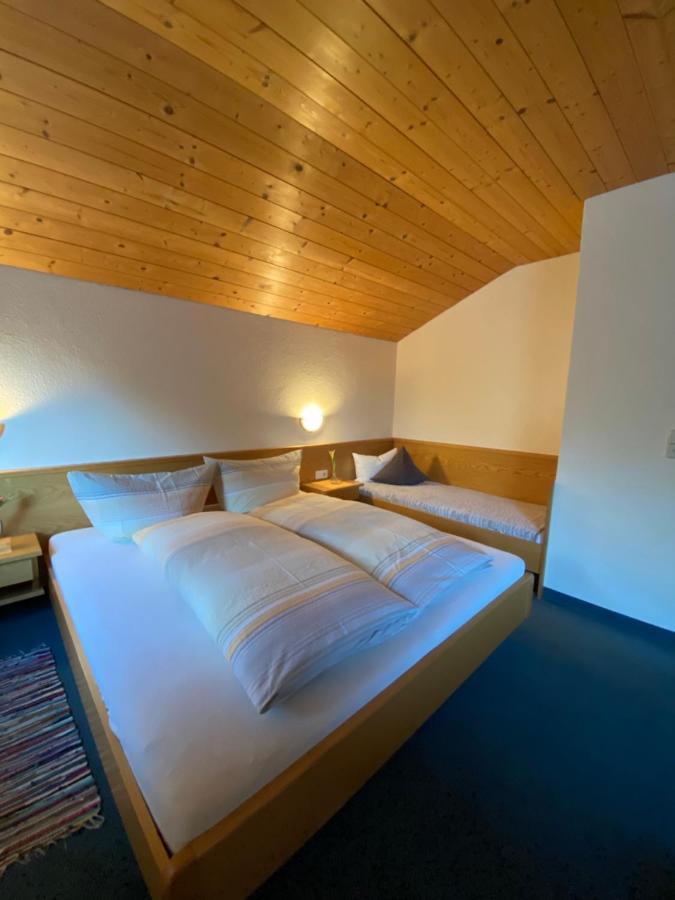 Aparts Handle Und Haus Bergblick Apartment Pfunds Bagian luar foto