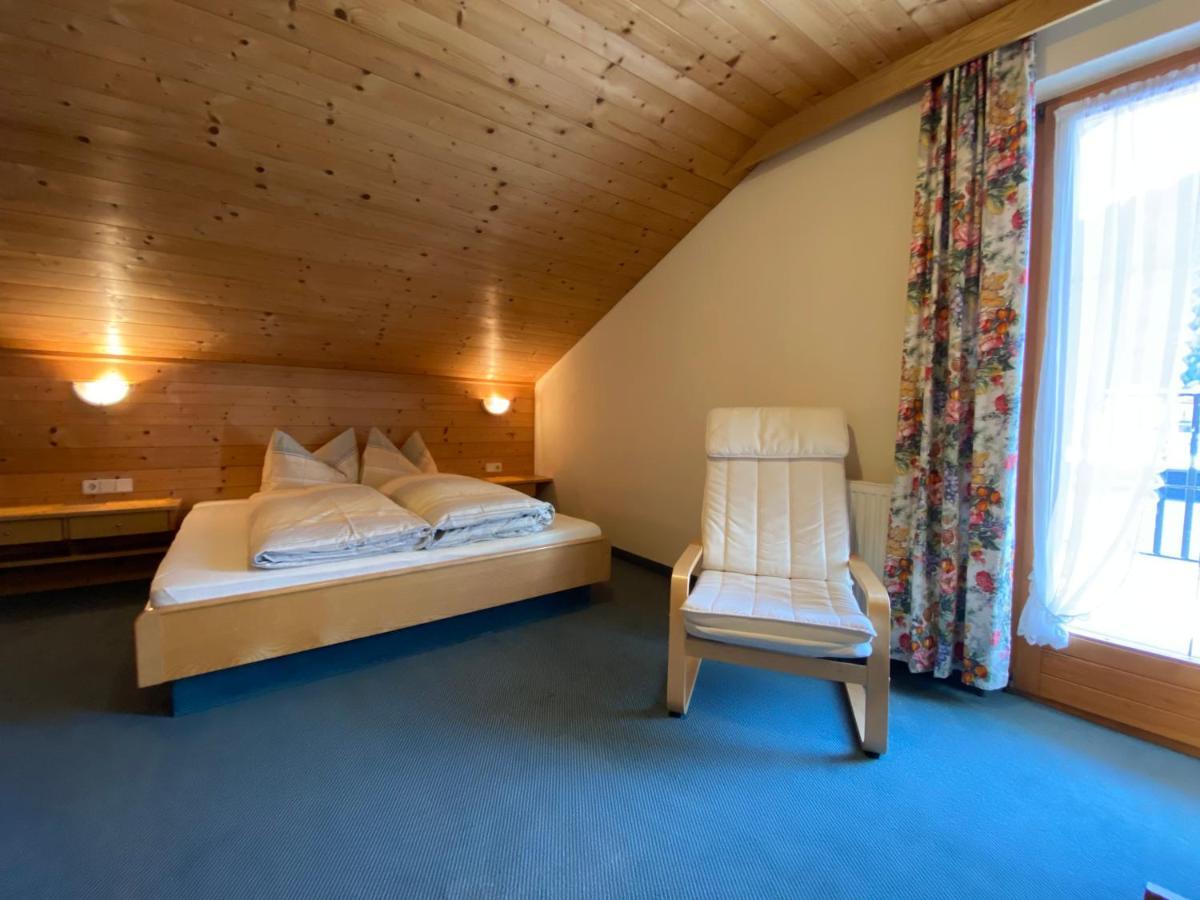 Aparts Handle Und Haus Bergblick Apartment Pfunds Bagian luar foto